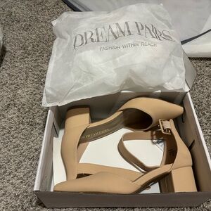 Dream Pairs Annee Pointed Toe Stap Heel